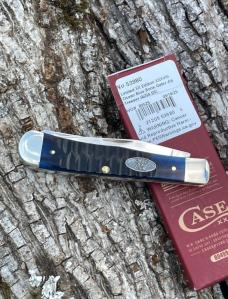 CASE XX ** 2025 OCEAN BLUE GATOR JIG BONE XXXVIII LIMITED EDITION TRAPPER