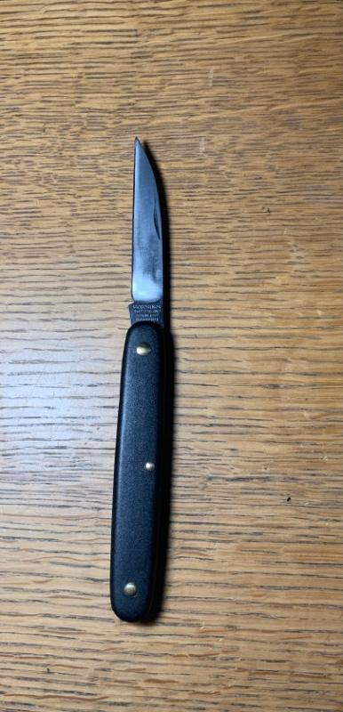 Victorinox Single Blade Folding Pocket Knife Victorinox Single Blade Folding Pocket Knife