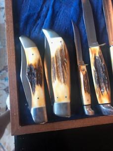 CASE XX Stag Blue Scroll Knife 11 Knives 1977 Wood Collector Box