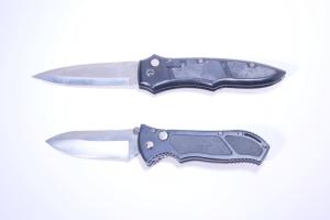 Lot of 2 China Made Automatic Knives Used
