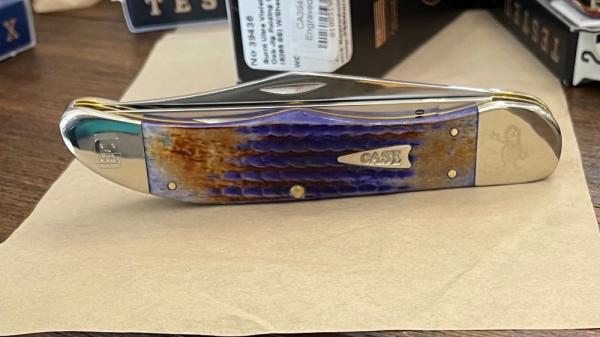 1/100 PBJ Folding Hunter new in original box with sheath 1/100 PBJ Folding Hunter new in original box with sheath