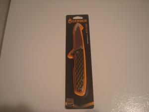 GERBER ONE FLIP - CLIP FOLDING KNIFE - NEW IN PACKAGE
