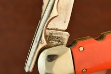 VINTAGE SCHRADE WALDEN 1950-1972 RED DELRIN SWING GUARD SWITCH BLADE KNIFE (24698)
