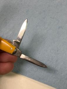 Vintage Remington UMC 3-Blade Whittler Pocket Knife – Yellow scales – 3⅜" Closed