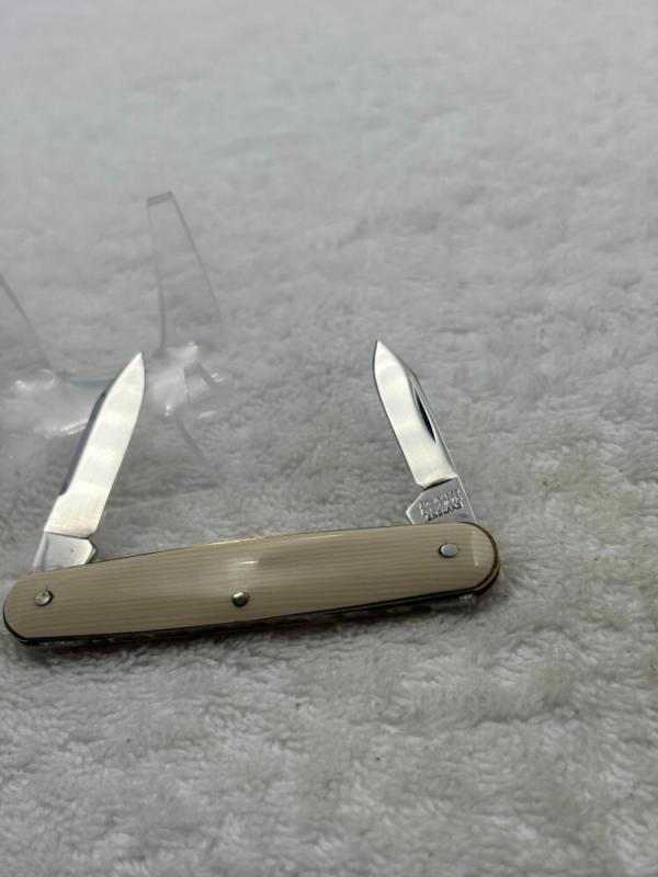 Hoffritz Voss Cutlery Co Vintage Lady / Gent Knife Made Sheffield England (#102)