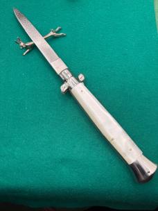 15” Arctic Wolfe Pearlex Swivel Bolster, ha