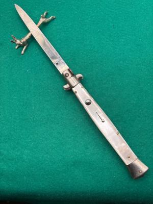 13” Vintage Rostfrei pearlex Stiletto
