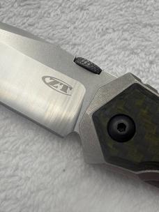Zero Tolerance ZT0640 Carbon Fiber Folder Made In USA New In Box