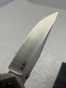 Zero Tolerance ZT0640 Carbon Fiber Folder Made In USA New In Box