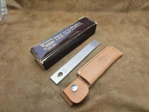 Vintage Sxhrade USA HS-1 Honesteel