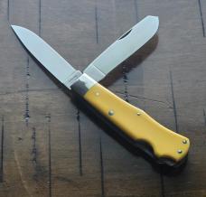 2006 Moore Maker 3206DLB Double Lockback Trapper – Southwire Advertising Knife