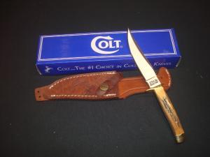 COLT CT-842 KNIFE NEW IN THE BOX