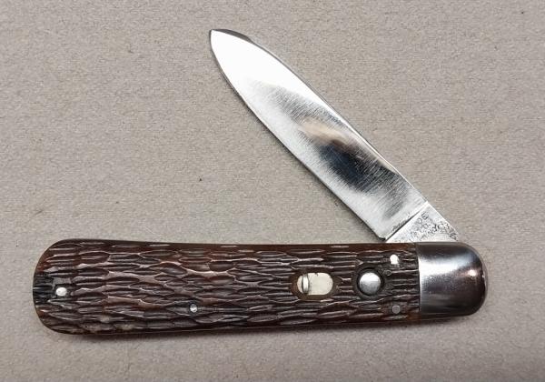 Schrade Cut Co Spear Point 4 1/8" Cub Size Hunter Schrade Cut Co Spear Point 4 1/8" Cub Size Hunter