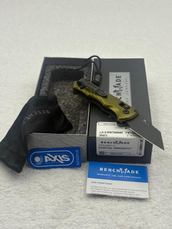Benchmade 2950BK-2 Partial Immunity Automatic Knife Made In USA New In Box Benchmade 2950BK-2 Partial Immunity Automatic Knife Made In USA New In Box