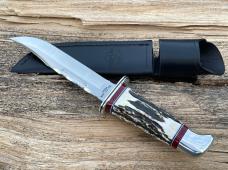  LEROY REMER BUCK 119 ALUMINUM GUARD SAMBAR STAG W/BLOODY JASPER WHITE & BLUE PAPER TRIM INLAYS #16