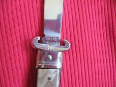 VINTAGE ROSA V. MANIAGO INOX STAMPED ITALIAN MANUAL SHELL PULLER KNIFE