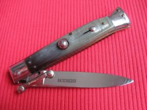 Vintage Italian BOKER quotRostfreiquot Swing Guard STILETTO Switchblade