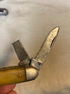 Vintage High Carbon Steel USA 4-Blade Pocketknife – Horn Scales – Spiral Punch – 3-5/8” Closed