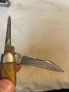 Vintage High Carbon Steel USA 4-Blade Pocketknife – Horn Scales – Spiral Punch – 3-5/8” Closed