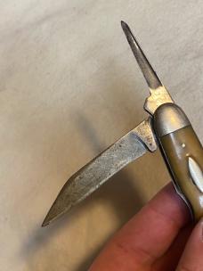 Vintage High Carbon Steel USA 4-Blade Pocketknife – Horn Scales – Spiral Punch – 3-5/8” Closed