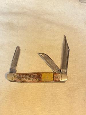 Western Serpentine Stockman  Model 742  Jigged Bone  3-Blade  3-78 Closed