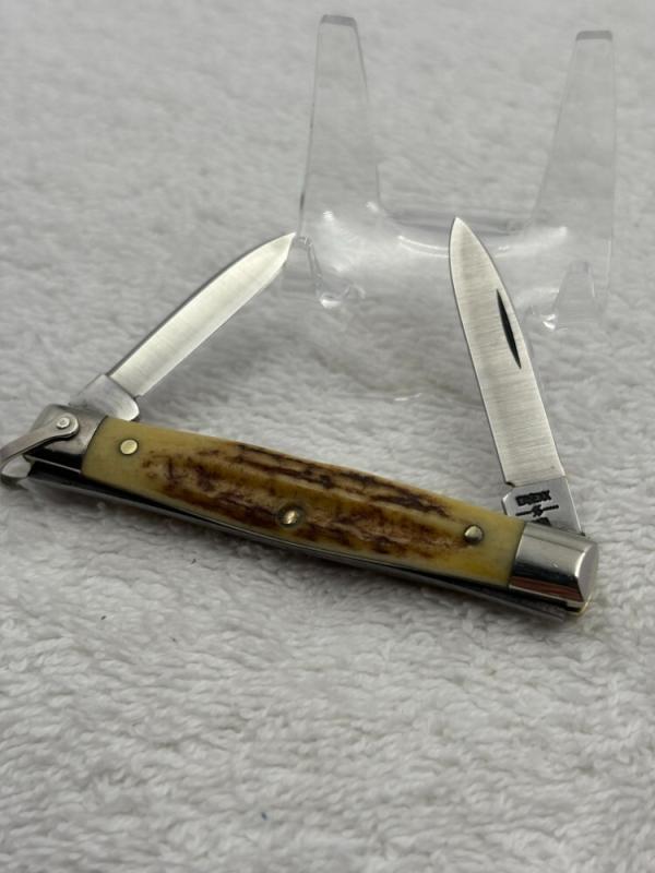 Case XX 1980 10 Dot 2 Blade Stag Handle Small Pocket Knife Pattern 5204R SSP (#88) Case XX 1980 10 Dot 2 Blade Stag Handle Small Pocket Knife Pattern 5204R SSP (#88)