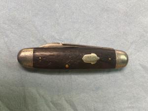 Vintage Remington UMC Two-Blade Pocket Knife – Wood Scales- Nickel silver acorn shield