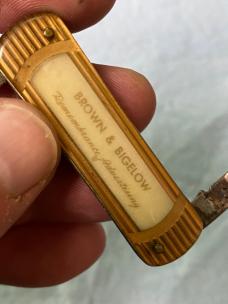 Vintage Brown & Bigelow “Remembrance Advertising” Pocket Knife – 2-Blade – Striped Celluloid – 2 ¼” 