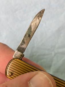 Vintage Brown & Bigelow “Remembrance Advertising” Pocket Knife – 2-Blade – Striped Celluloid – 2 ¼” 