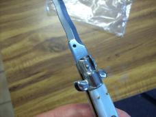 Vintage Italian Inox Italy Stiletto Kriss Automatic Swivel Bolster White Pearlex Handles Beauty!