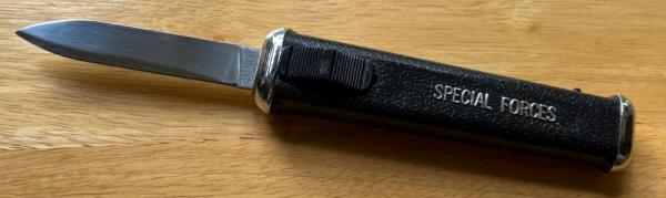 Edge Company (EDGE CO) Special Forces Out The Front (OTF) Switchblade Knife, Unused Edge Company (EDGE CO) Special Forces Out The Front (OTF) Switchblade Knife, Unused
