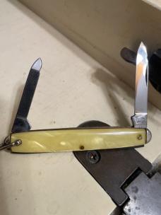 K-19 Keen  Kutter pen cracked ice celluloid with file 