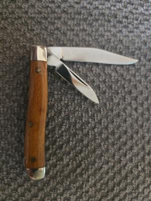 Queen Rawhide Series peanut