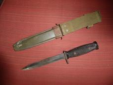 Vintage U.S.Military-M7 Knife Conetta And USM81A Scabbard Fixed Blade