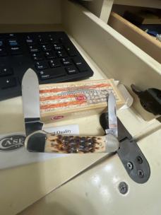 Case Canoe 62131 CV NIB 2013 carbon steel amber bone