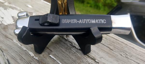 Super Automatic OTF for parts or repair Super Automatic OTF for parts or repair