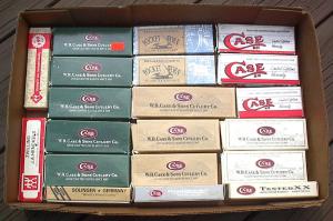 VINTAGE - 17 CASE XX - 1 GERMAN - 1 JA HENCKELS - 1 KISSING CRANE EMPTY KNIFE BOXES NO KNIVES