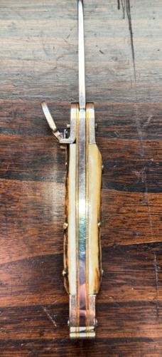 Hubertus Clip Point Leverlock Auto Stag