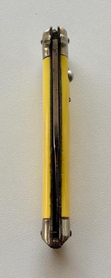 Colonial Shur-Snap Bow tie Fishtail Switchblade Knife, Yellow Scale