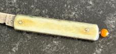 Remington Pull Ball Switchblade Knife, Cream Color Scale, Used