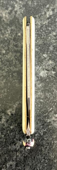 Remington Pull Ball Switchblade Knife, Cream Color Scale, Used