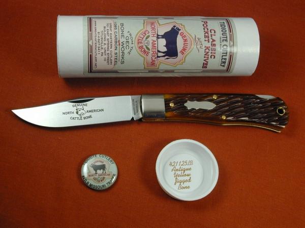 Great Eastern Cutlery GEC Antique Yellow Jigged Bone Missouri Trader Lock Back Knife 421125LB Great Eastern Cutlery GEC Antique Yellow Jigged Bone Missouri Trader Lock Back Knife 421125LB