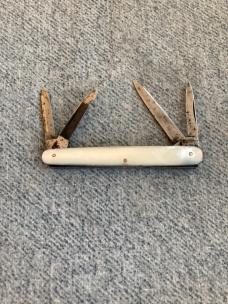 RARE Antique, R. SCHOFIELD, 59 MOORFIELD, LIVERPOOL, 4-Blade, Genuine-Mother-of-Pearl, Pocket Knife