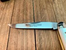 Winchester Medium Toothpick #18022 Mother of Pearl 1998