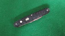 c. 1940's SCHRADE Walden, NY 3-3/8" Closed Jigged Peach Seed Rough Black NOS MINT 