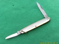 Made in USA (Camillus) Pearl Pen Knife
