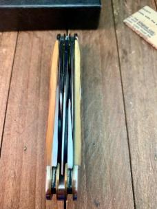 Winchester 5 Blade Sowbelly #5949 Honey Jigged Bone 1998 