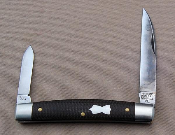 Ivoryman's GEC Tidioute Clerk #130224, 3.625" In Excellent Condition (W) Ivoryman's GEC Tidioute Clerk #130224, 3.625" In Excellent Condition (W)