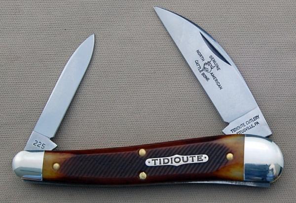 Ivoryman's GEC Tidioute Campfire Whittler #380225, 3.875" In Near Mint Condition (GA) Ivoryman's GEC Tidioute Campfire Whittler #380225, 3.875" In Near Mint Condition (GA)