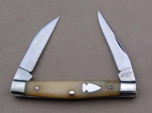 Ivoryman's Queen Northwoods 2-Blade Mini-Moose, 3.375" In Near Mint Condition (BP)